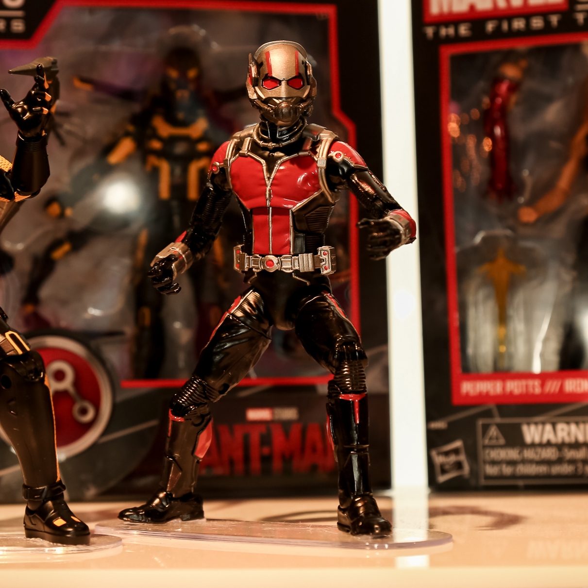 2018-International-Toy-Fair-Hasbro-Marvel-Legends-083.jpg