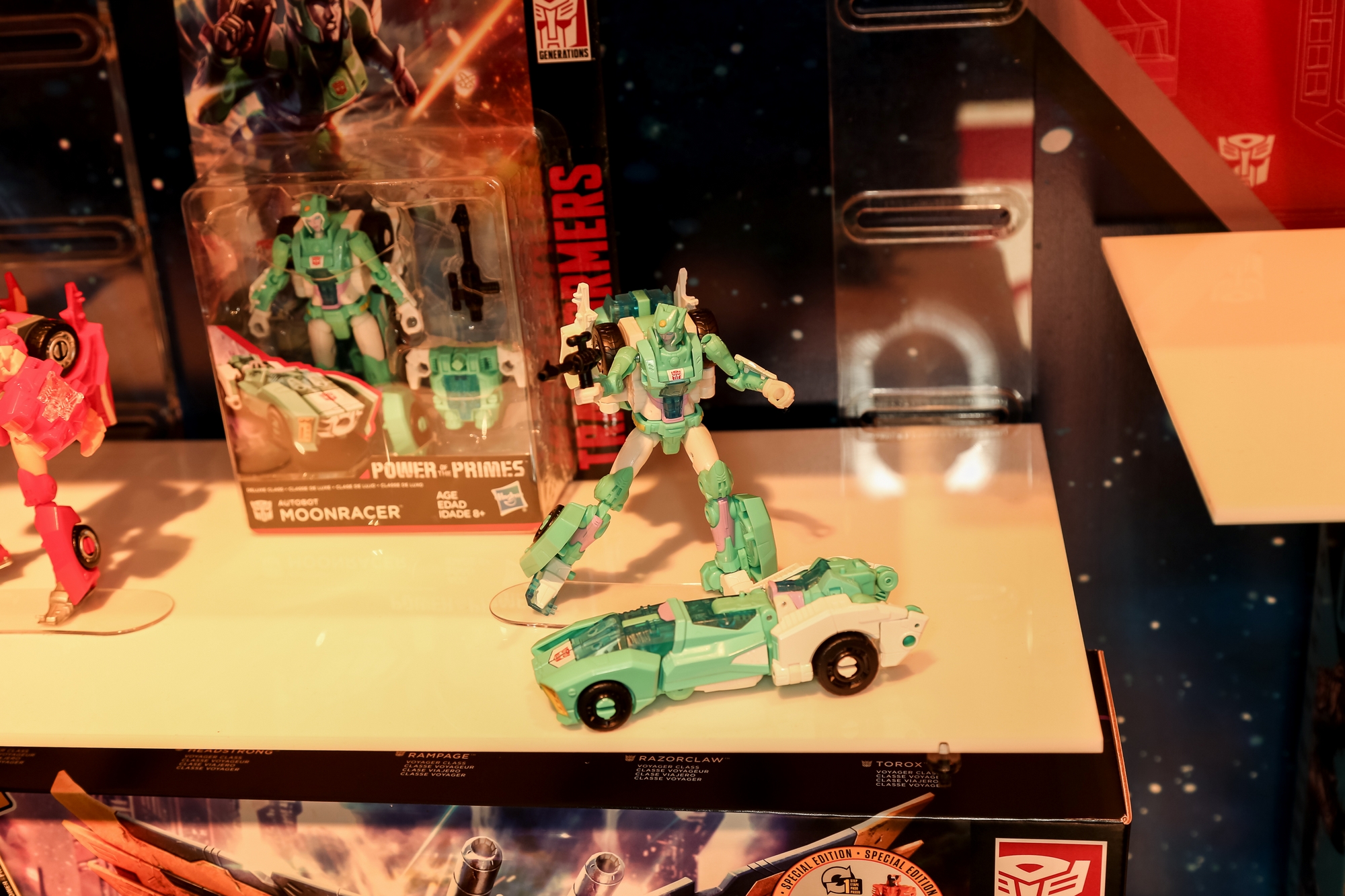 2018-International-Toy-Fair-Hasbro-Transformers-010.jpg