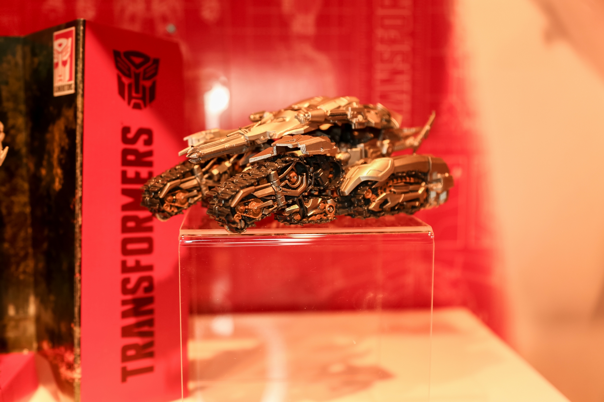 2018-International-Toy-Fair-Hasbro-Transformers-022.jpg