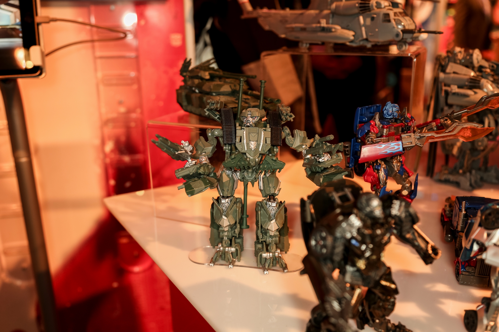 2018-International-Toy-Fair-Hasbro-Transformers-032.jpg