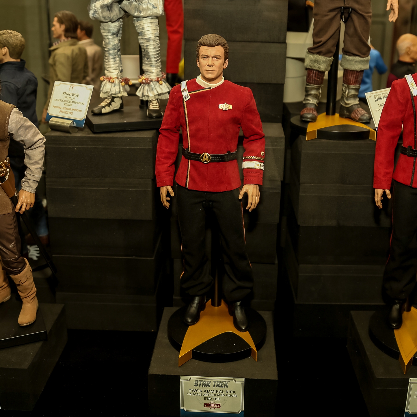2018-International-Toy-Fair-QMx-Quantum-Mechanix-007.jpg