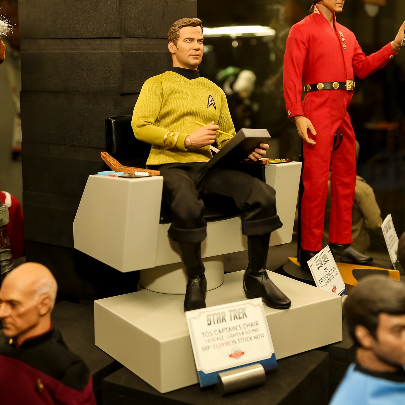 2018-International-Toy-Fair-QMx-Quantum-Mechanix-011.jpg