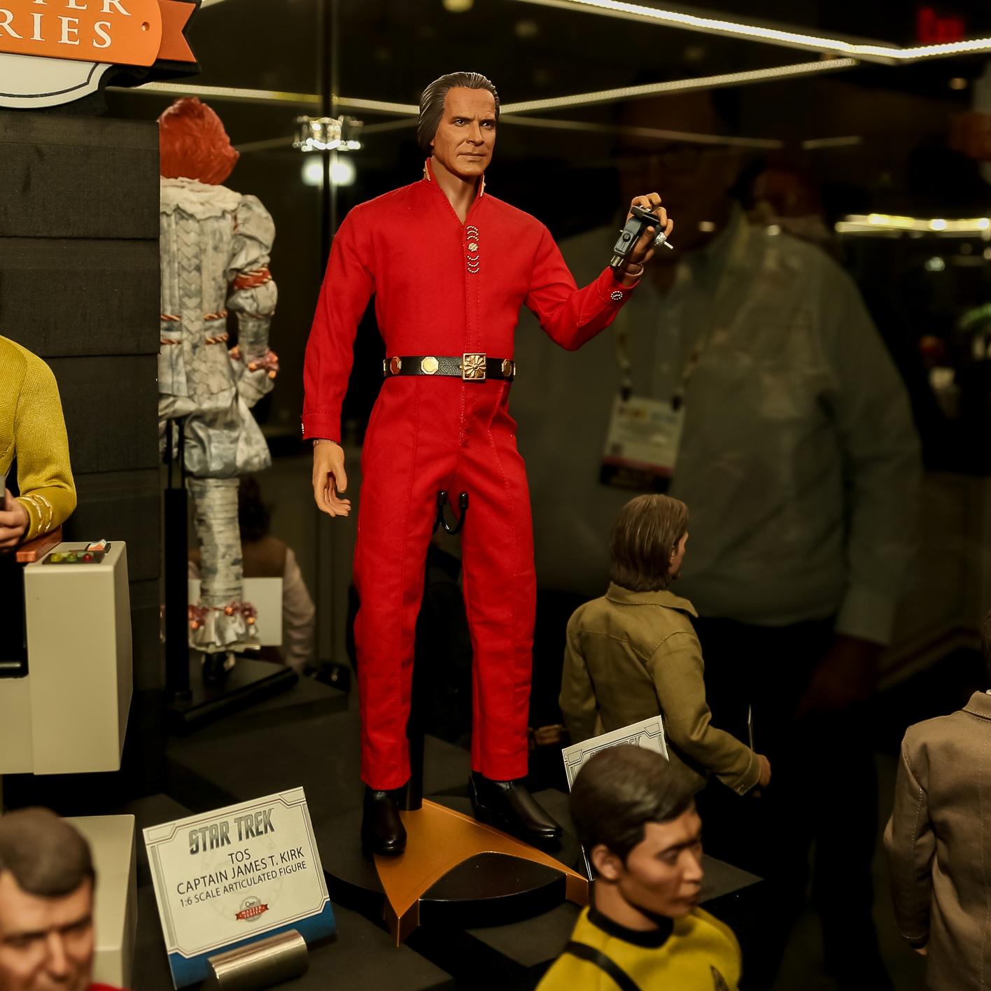 2018-International-Toy-Fair-QMx-Quantum-Mechanix-012.jpg