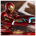 Hot-Toys-MMS473D23-Avengers-Infinity-War-Iron-Man-Collectible-Figure-019.jpg