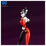 Kotobukiya-Batman-Animated-Series-Harley-Quinn-ARTFX-plus-002.jpg