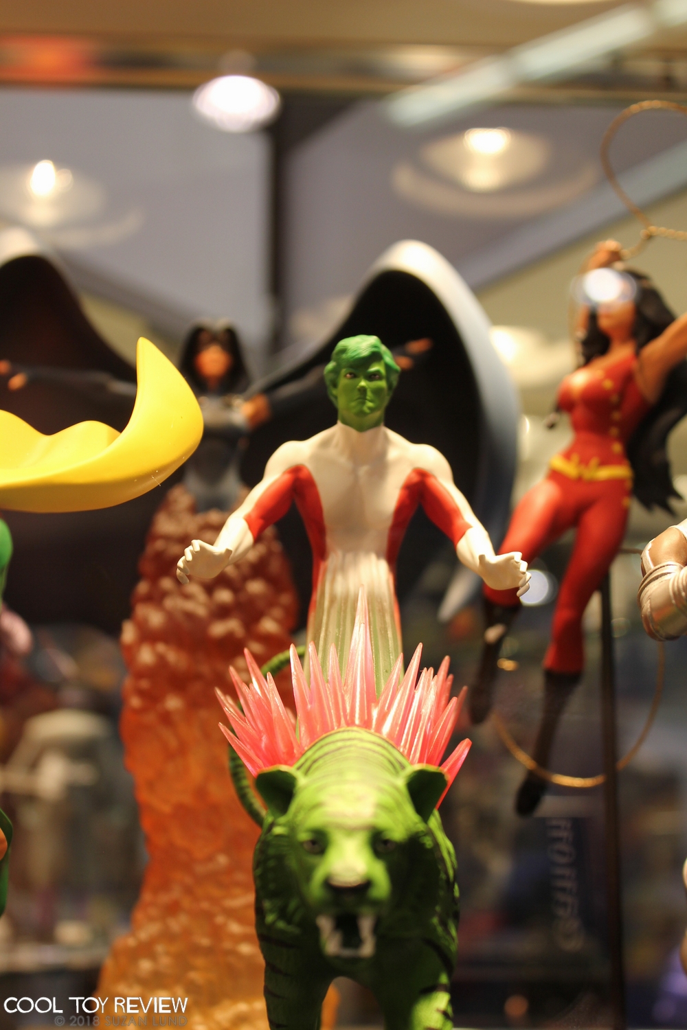 WonderCon-2018-DC-Collectibles-010.jpg