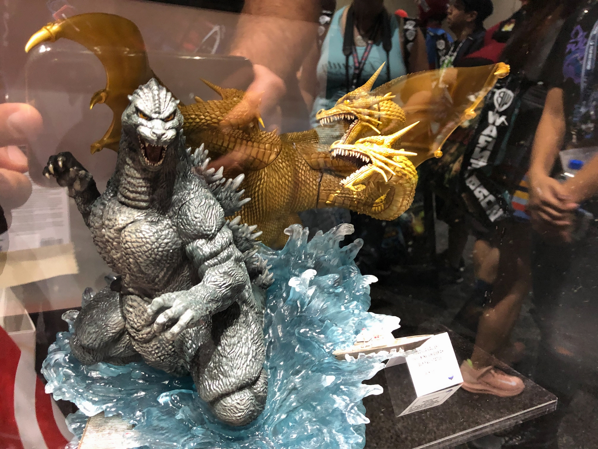 Diamond-Select-Toys-DST-San-Diego-Comic-Con-2019-014.jpg