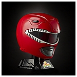 E8163_PROD_PRG_LC_MMPR_RED_RANGER_HELMET_135.jpg
