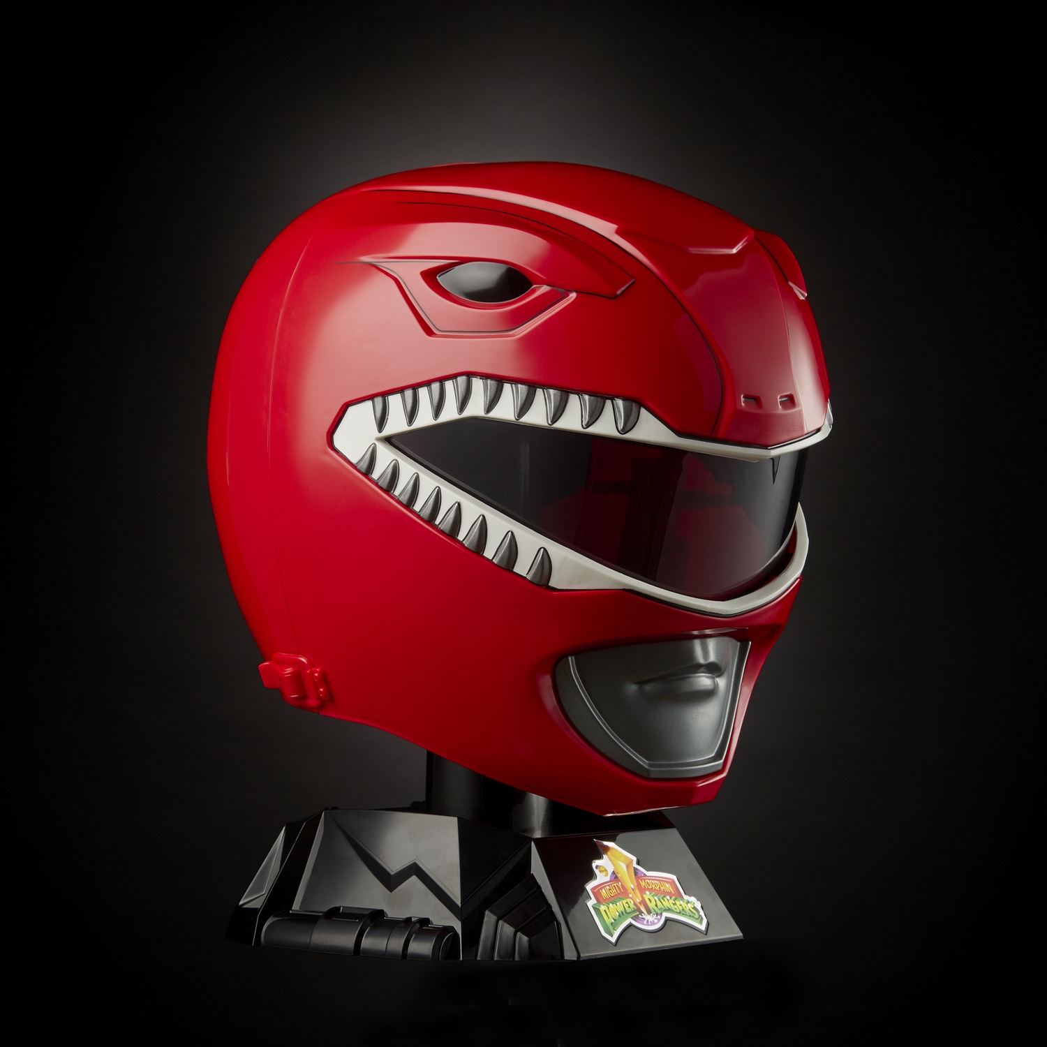 E8163_PROD_PRG_LC_MMPR_RED_RANGER_HELMET_135.jpg