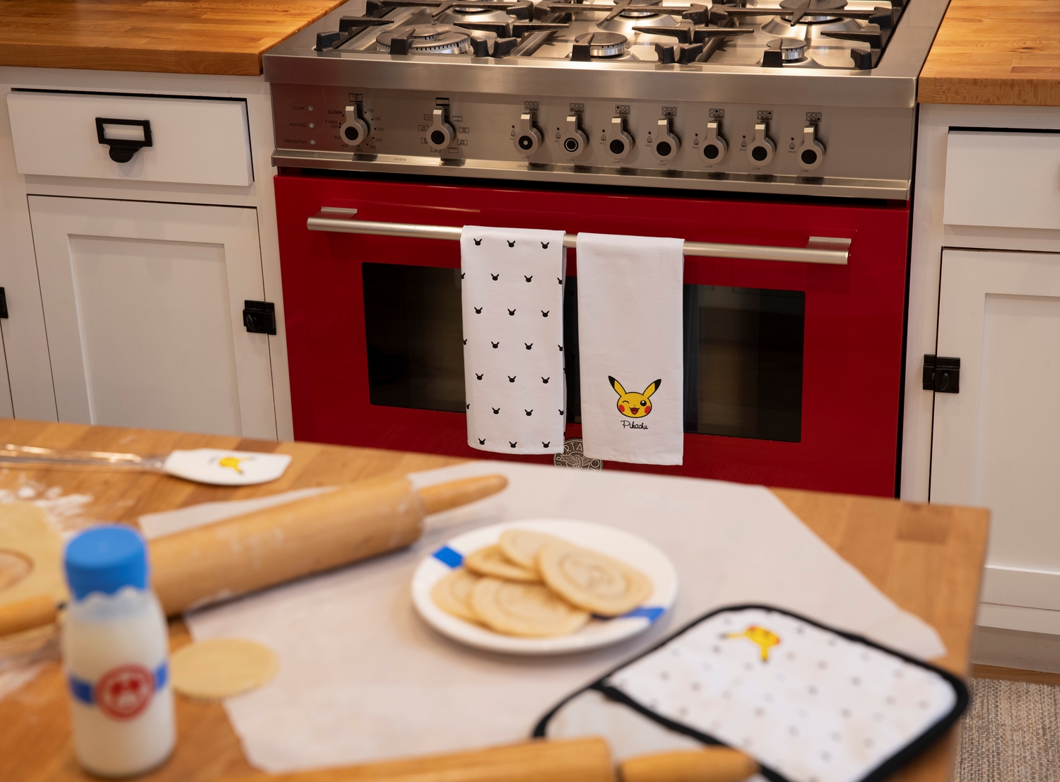 Pikachu_Kitchen_Dish_Towels_Lifestyle_Image.jpg