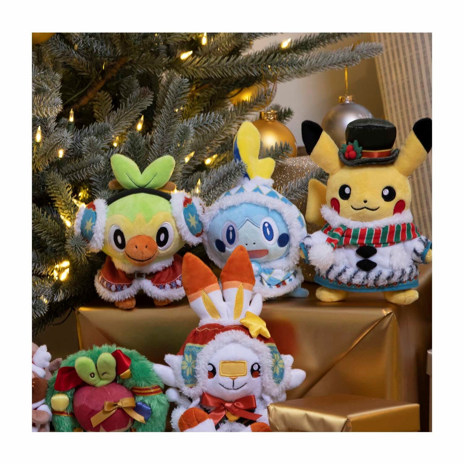 Pokemon_Winter_Carnival_Poke_Plush_Group_1_Lifestyle_Image.jpg