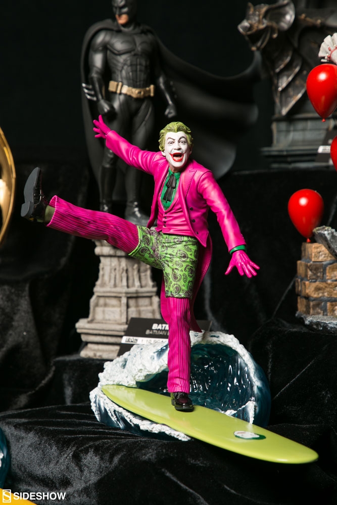 Iron-Studios-DC-Collectbiles-Sideshow-Con-2020-13.jpg