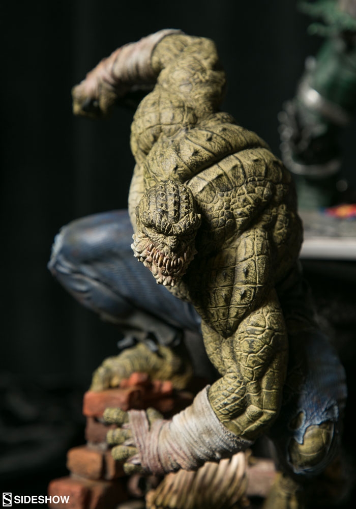 Iron-Studios-DC-Collectbiles-Sideshow-Con-2020-3.jpg