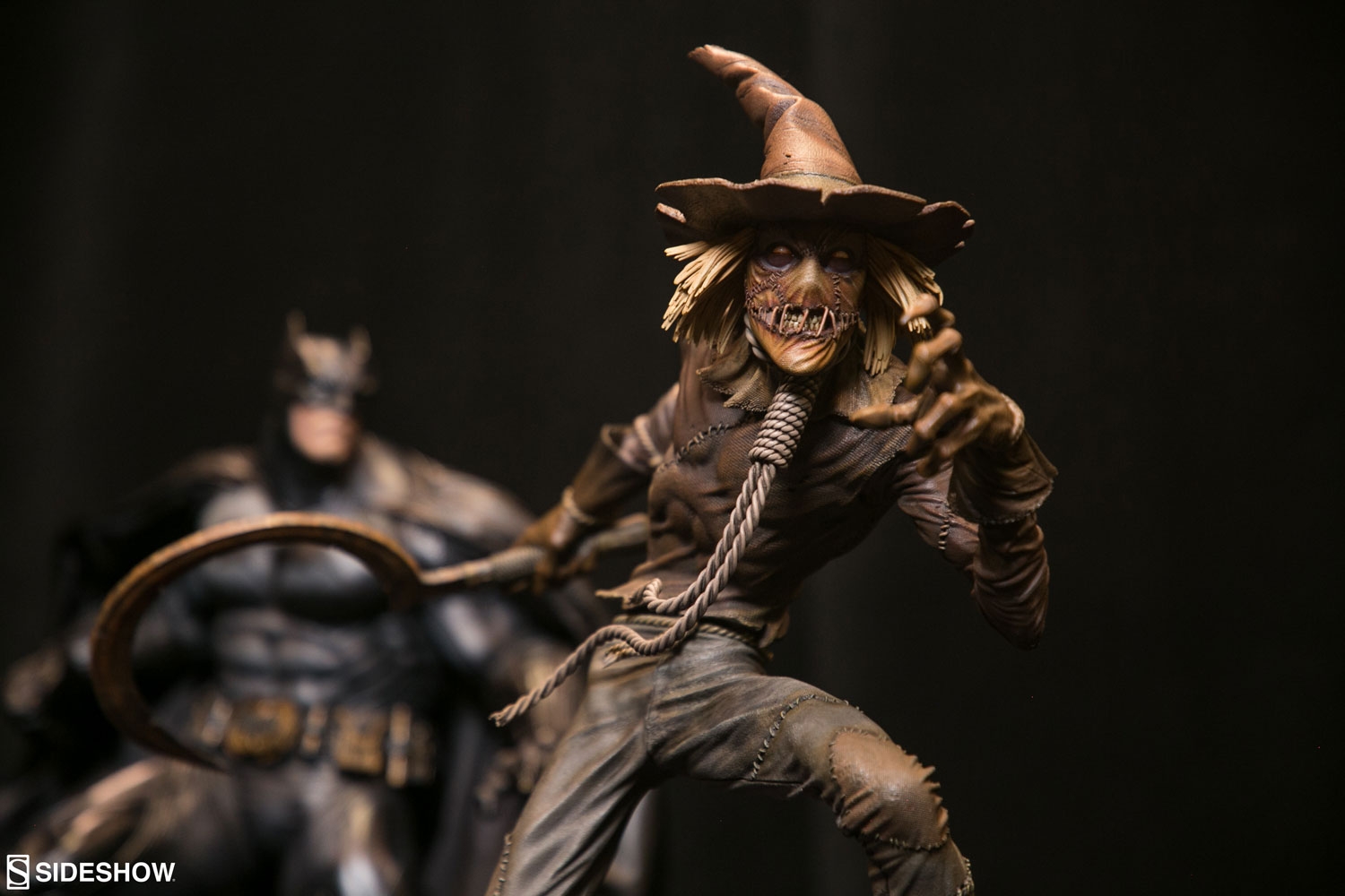 Sideshow-Con-2020-DC-Comics-Collectibles-3.jpg
