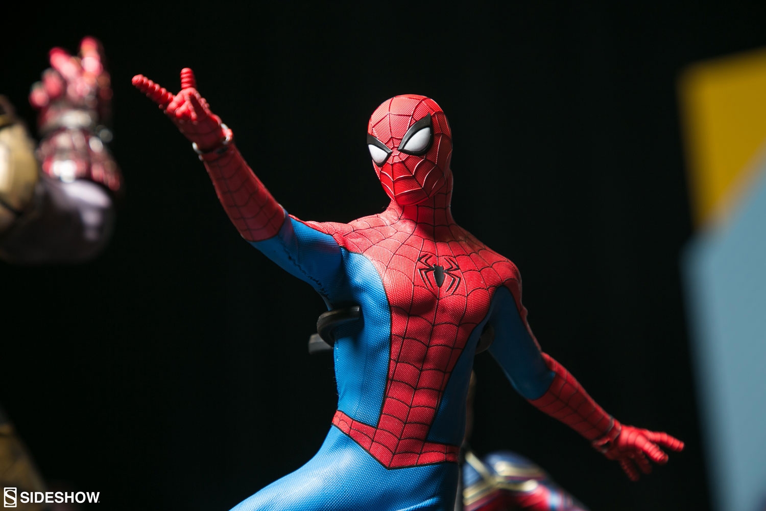 Sideshow-Con-2020-Hot-Toys-Collectibles-4.jpg