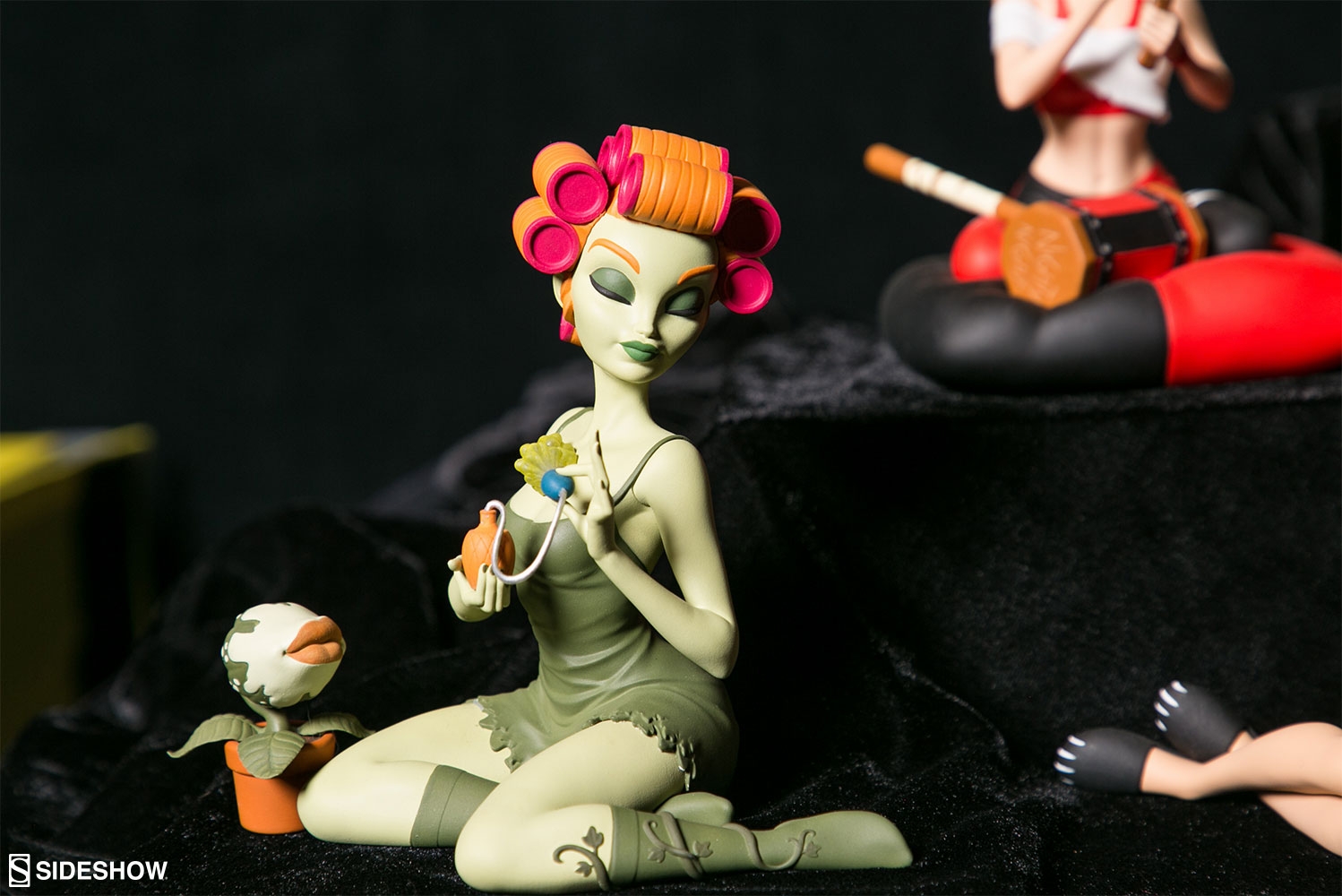 Sideshow-Con-2020-Unruly-Industries-DC-Comics-Collectibles-1 (8).jpg