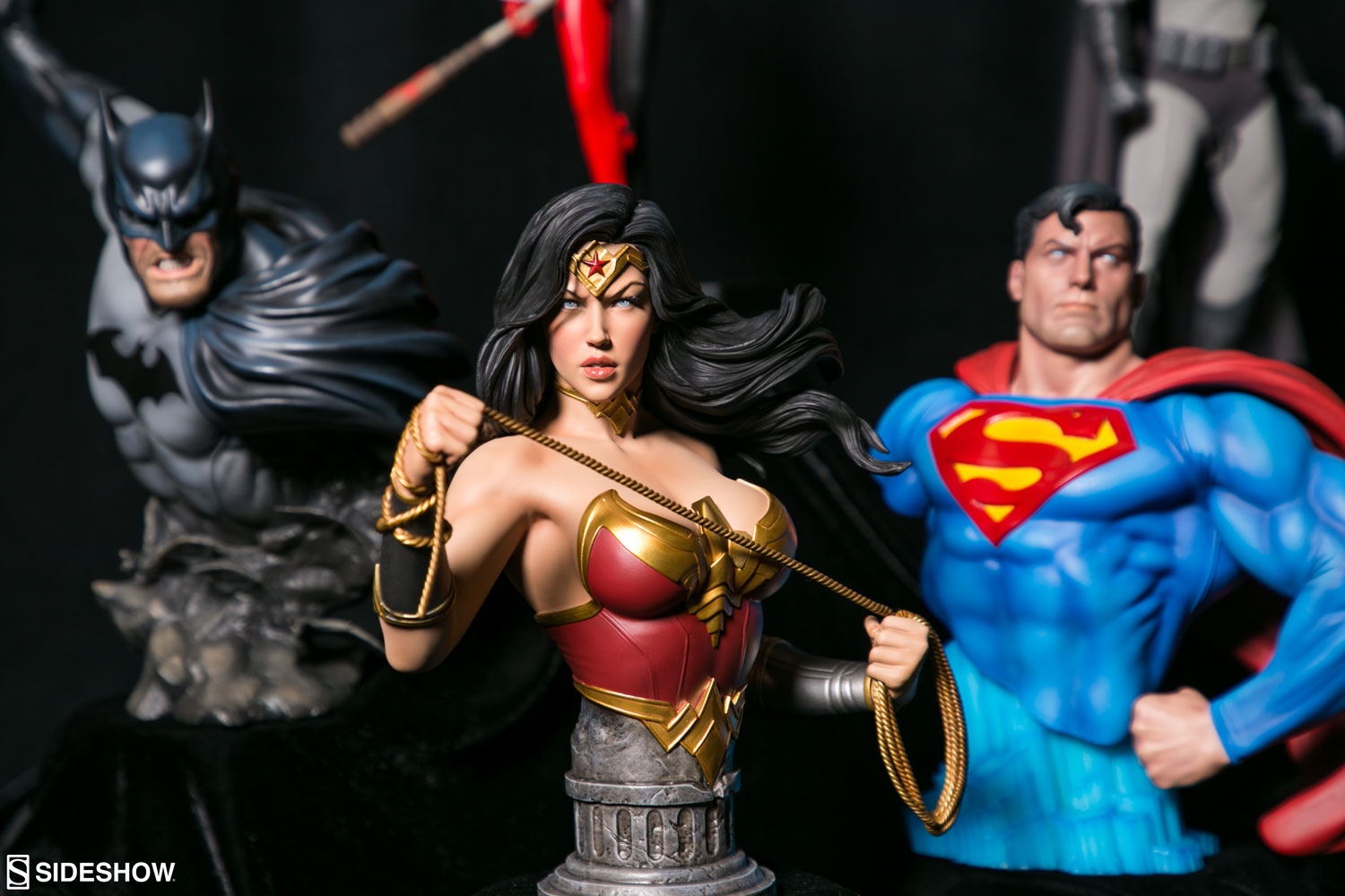 Sideshow-DC-Comics-Collectibles-12-1.jpg