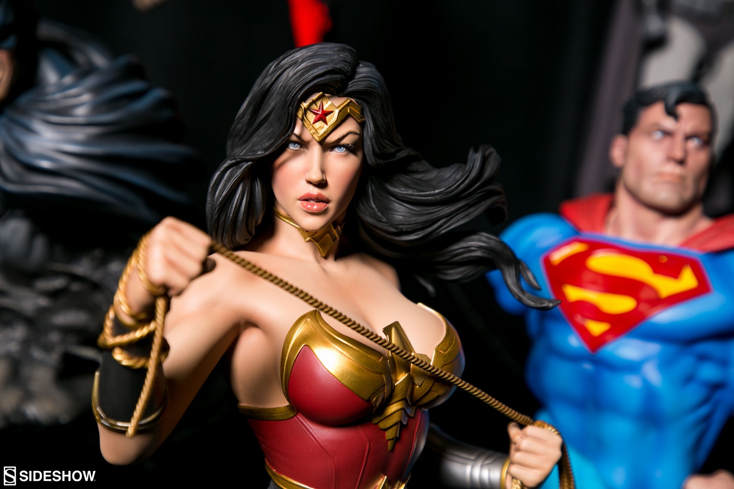 Sideshow-DC-Comics-Collectibles-15-1.jpg