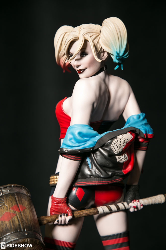 Sideshow-DC-Comics-Collectibles-3.jpg