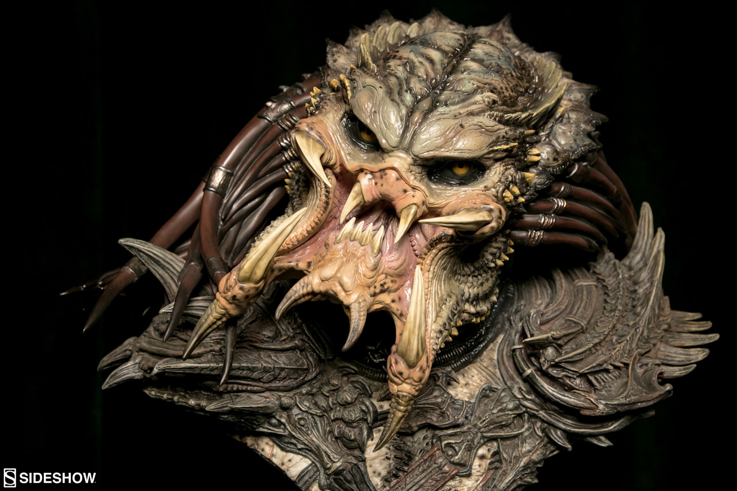 Sideshow-Con-2020-Alien-and-Predator-2.jpg