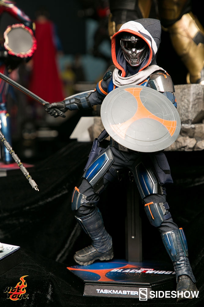 black-widow-taskmaster-marvel-hot-toys-sideshow-con-2020-06.jpg