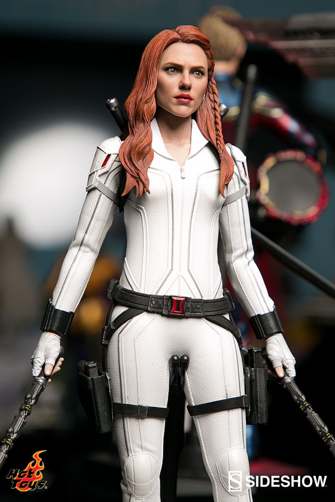 black-widow-taskmaster-marvel-hot-toys-sideshow-con-2020-09.jpg