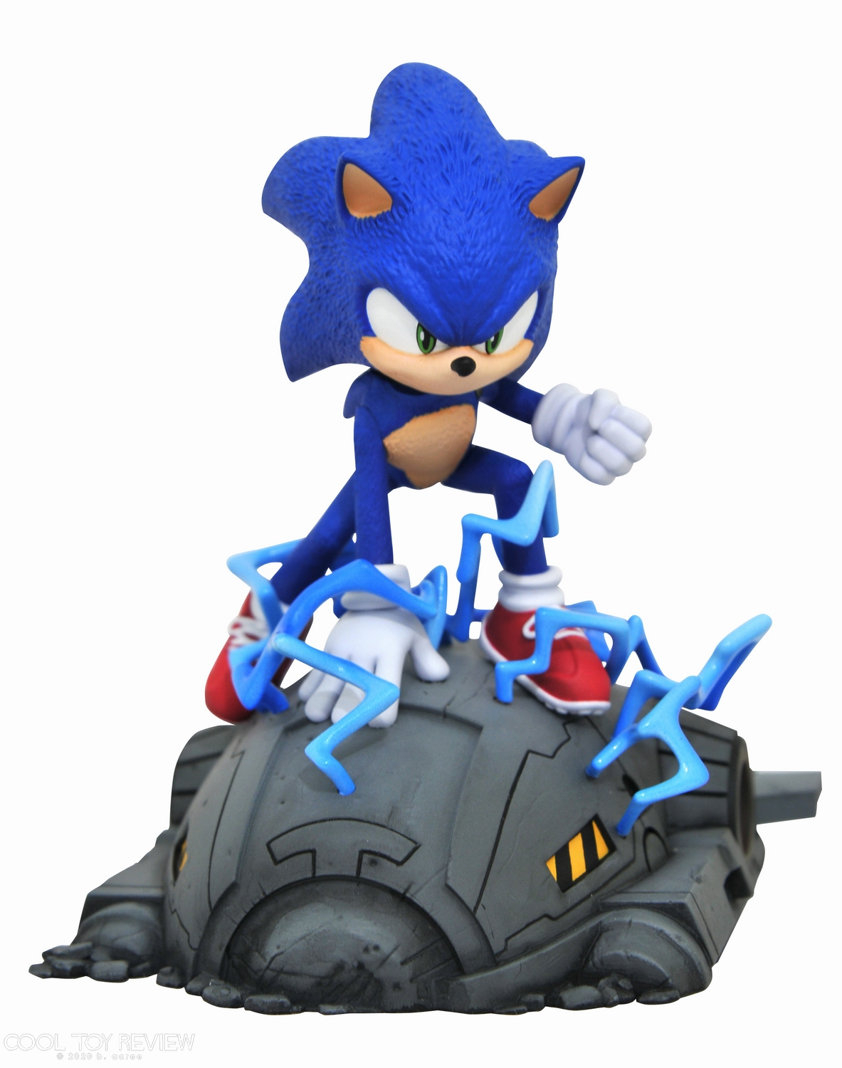 SonicMovieSonicStatue.jpg