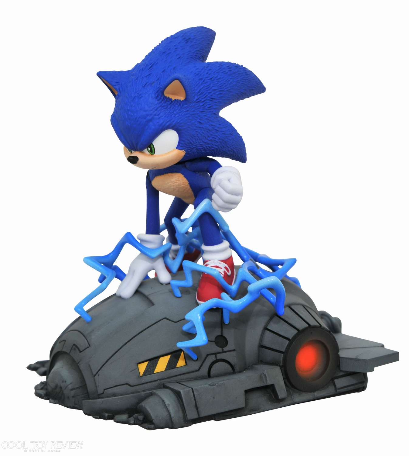 SonicMovieSonicStatue2.jpg