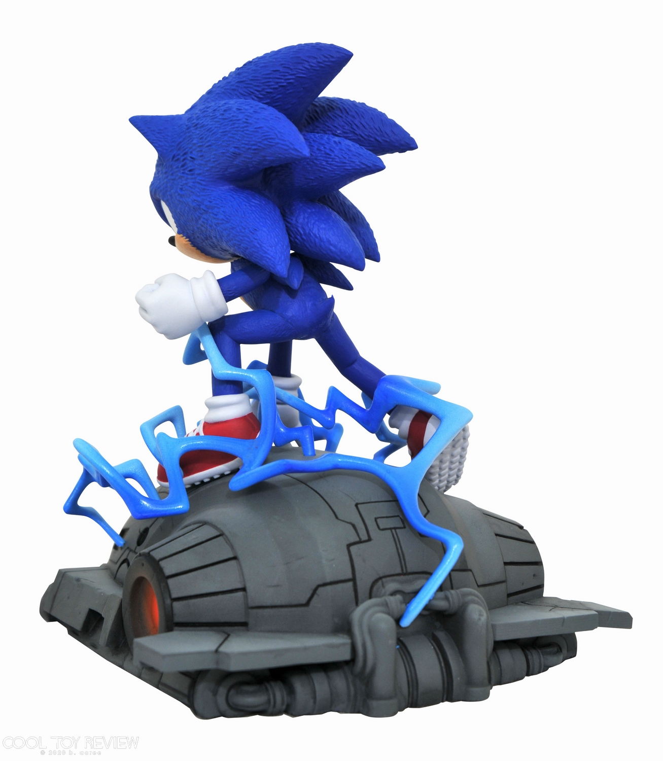 SonicMovieSonicStatue3.jpg