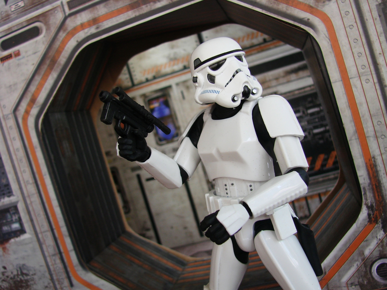 StormtrooperPistol1.jpg
