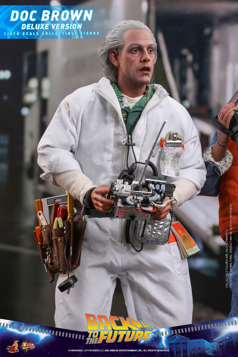 Hot Toys - BTTFI - Doc Brown collectible figure (Deluxe)_PR8.jpg