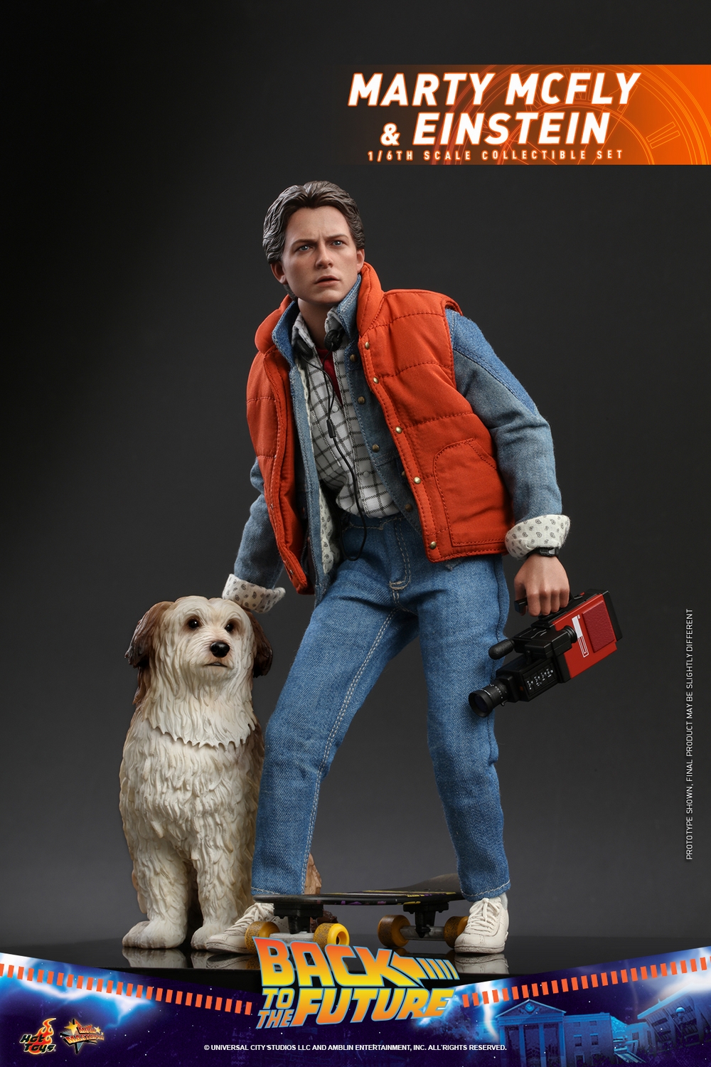 Hot Toys - BTTFI - Marty McFly and Einstein collectible set_PR1.jpg