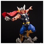 MK349_thorclassic_fineartstatue_01.jpg