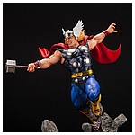 MK349_thorclassic_fineartstatue_02.jpg