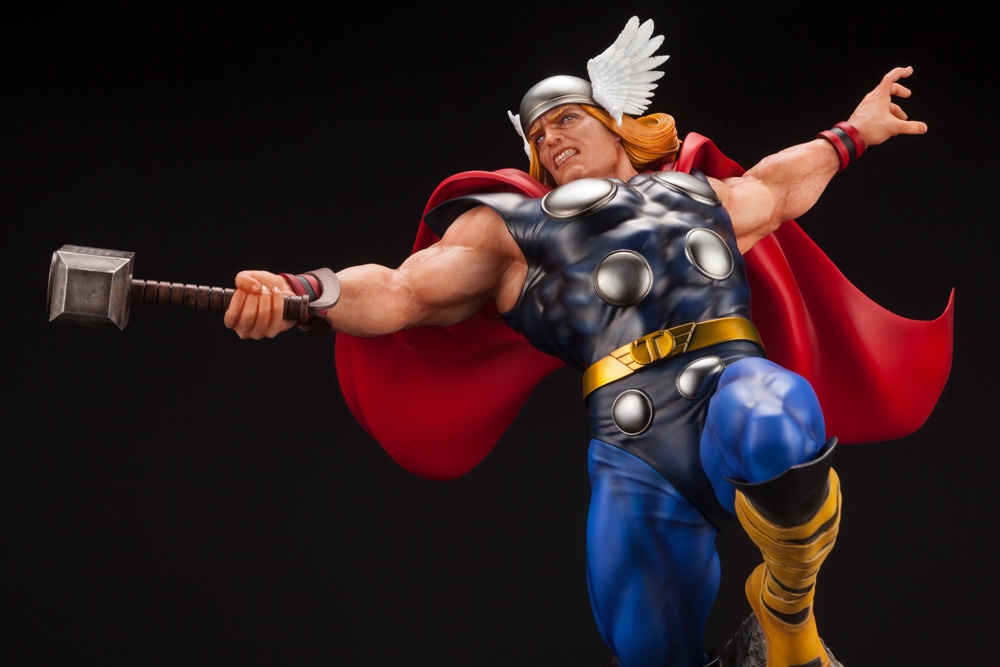 MK349_thorclassic_fineartstatue_12.jpg