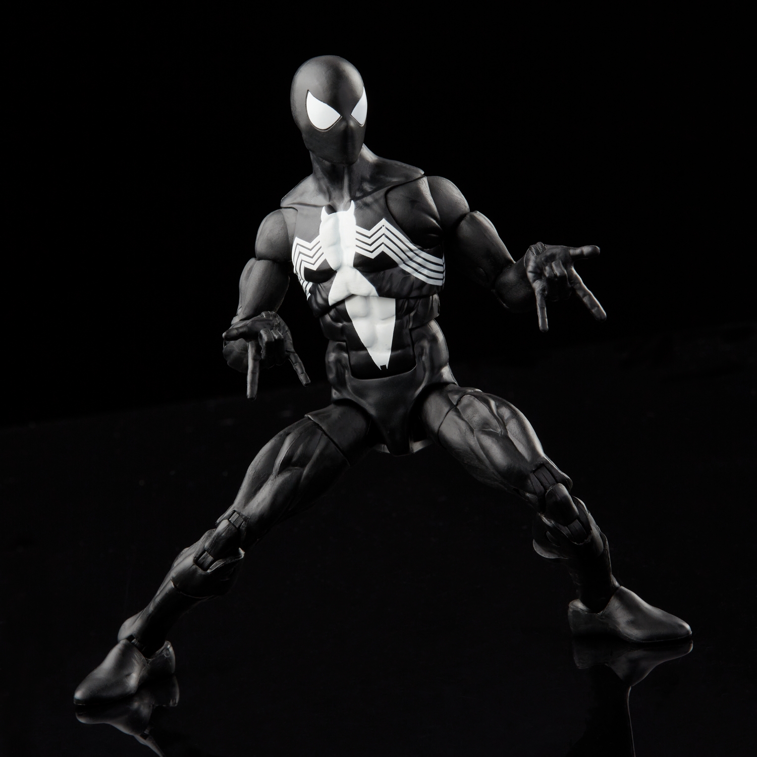 MARVEL LEGENDS SERIES 6-INCH SYMBIOTE SPIDER-MAN Figure 5.jpg