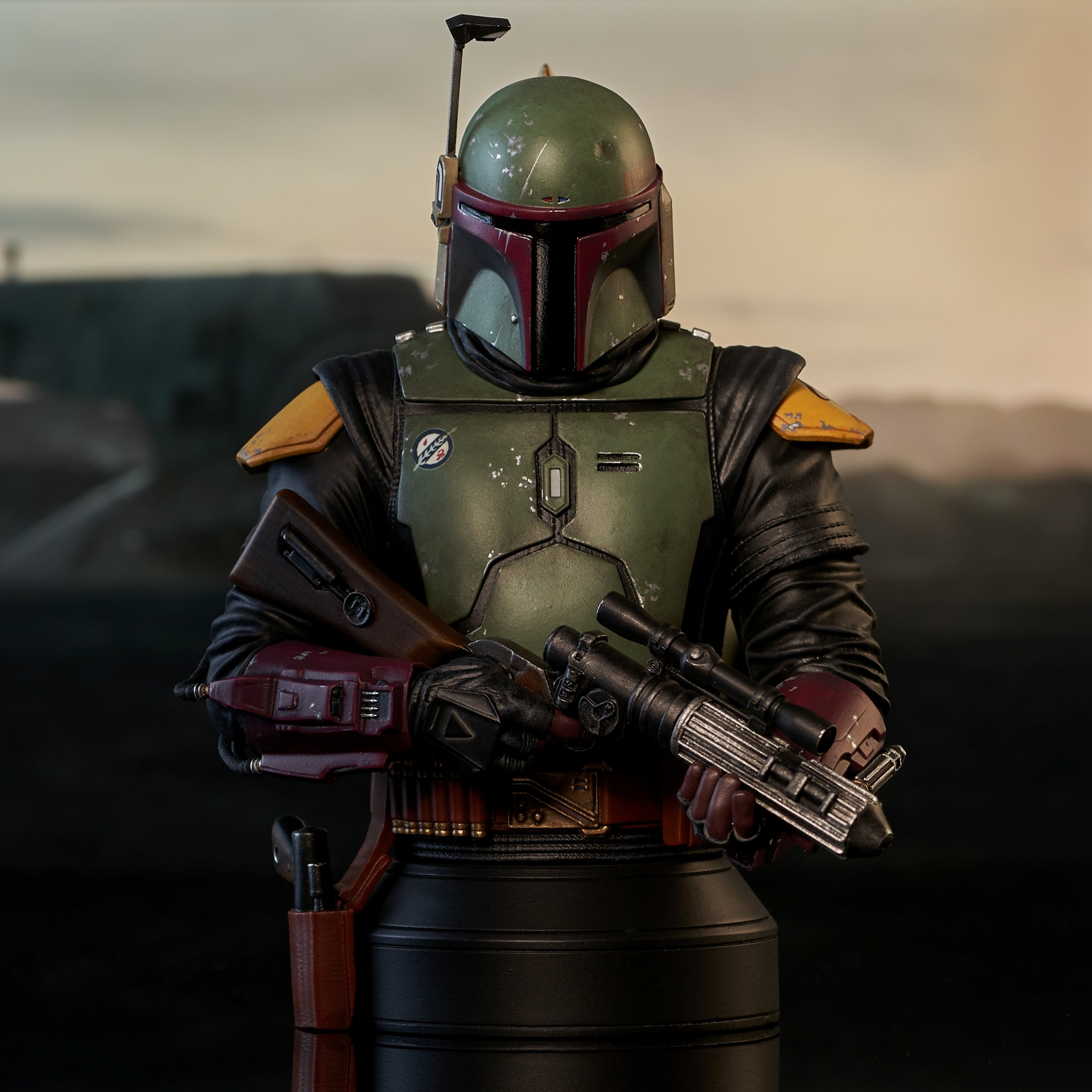 BoF_BobaFett_Bust_01 (1).jpg
