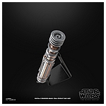 STAR WARS THE BLACK SERIES FORCE FX ELITE LIGHTSABER_oop 7.jpg