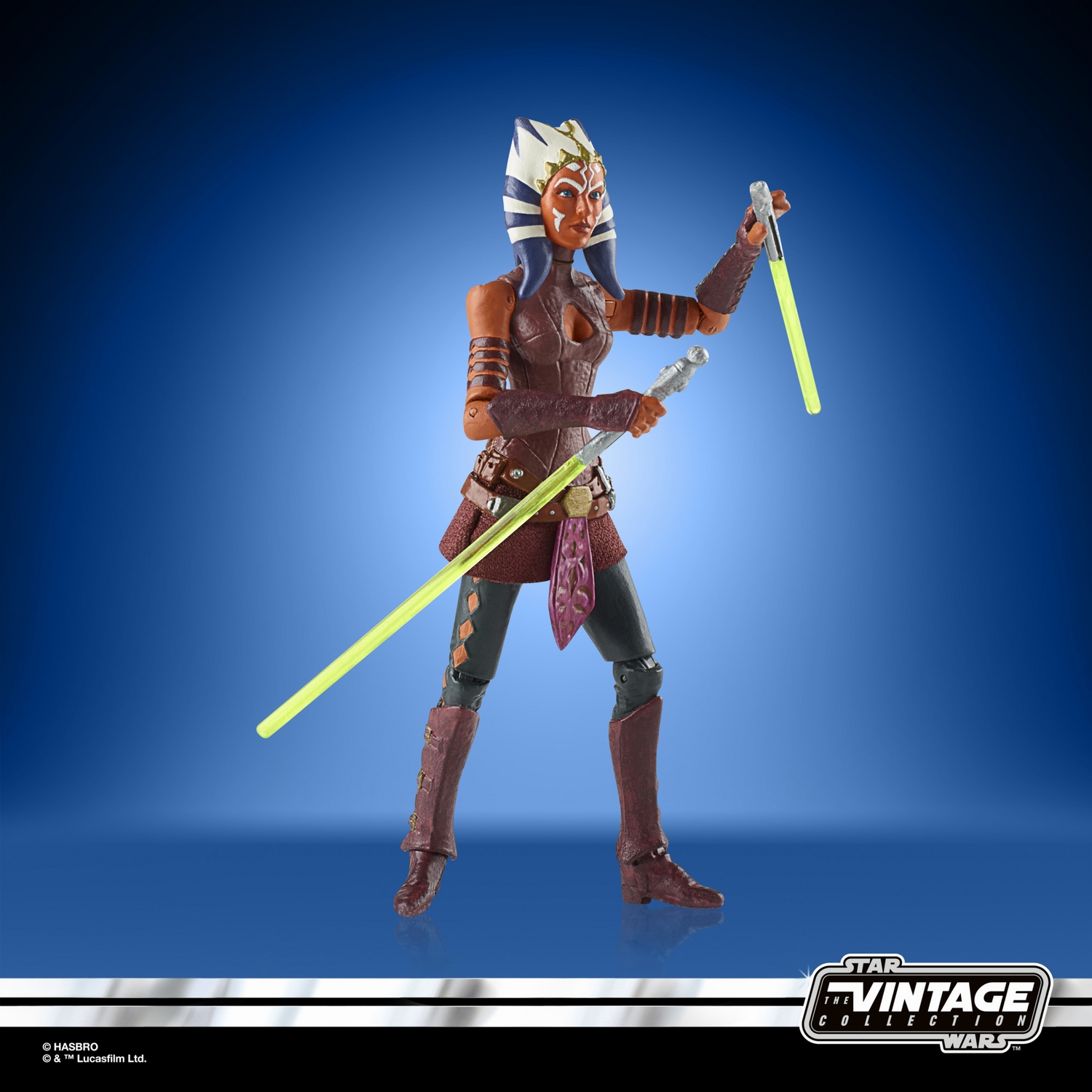 STAR WARS THE VINTAGE COLLECTION 3.75-INCH AHSOKA Figure_oop 4.jpg