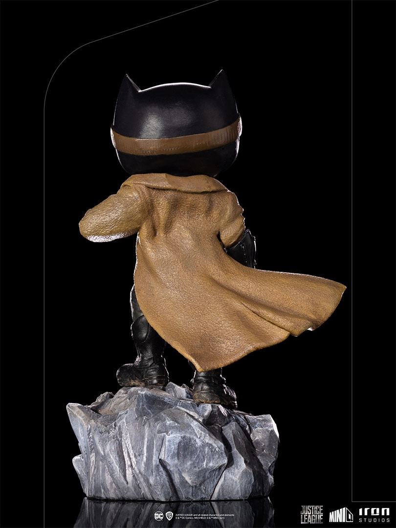 Knightmare Batman-MiniCo-IS_03.jpg