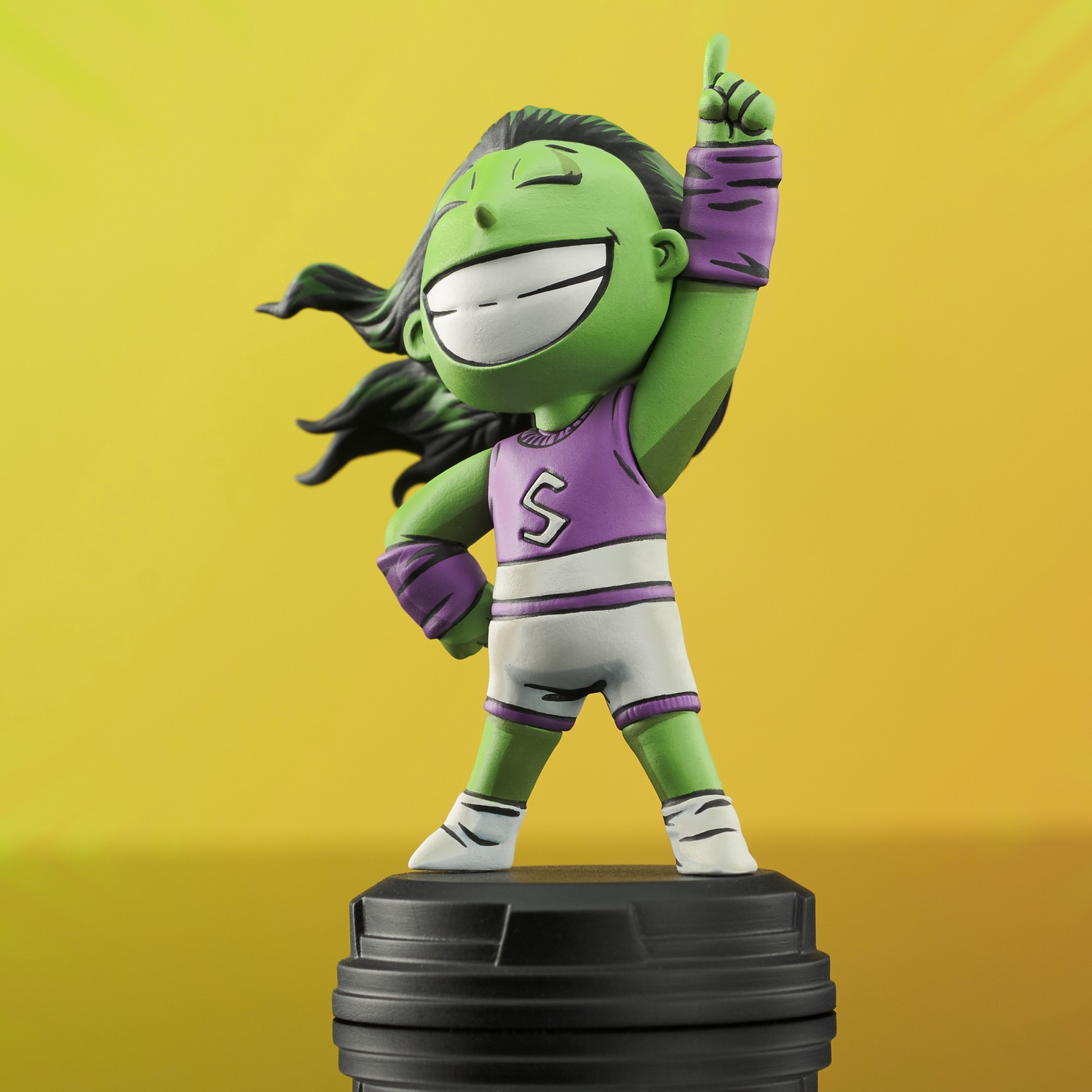 Marvel_SheHulk_AnimatedStatue_02.jpg