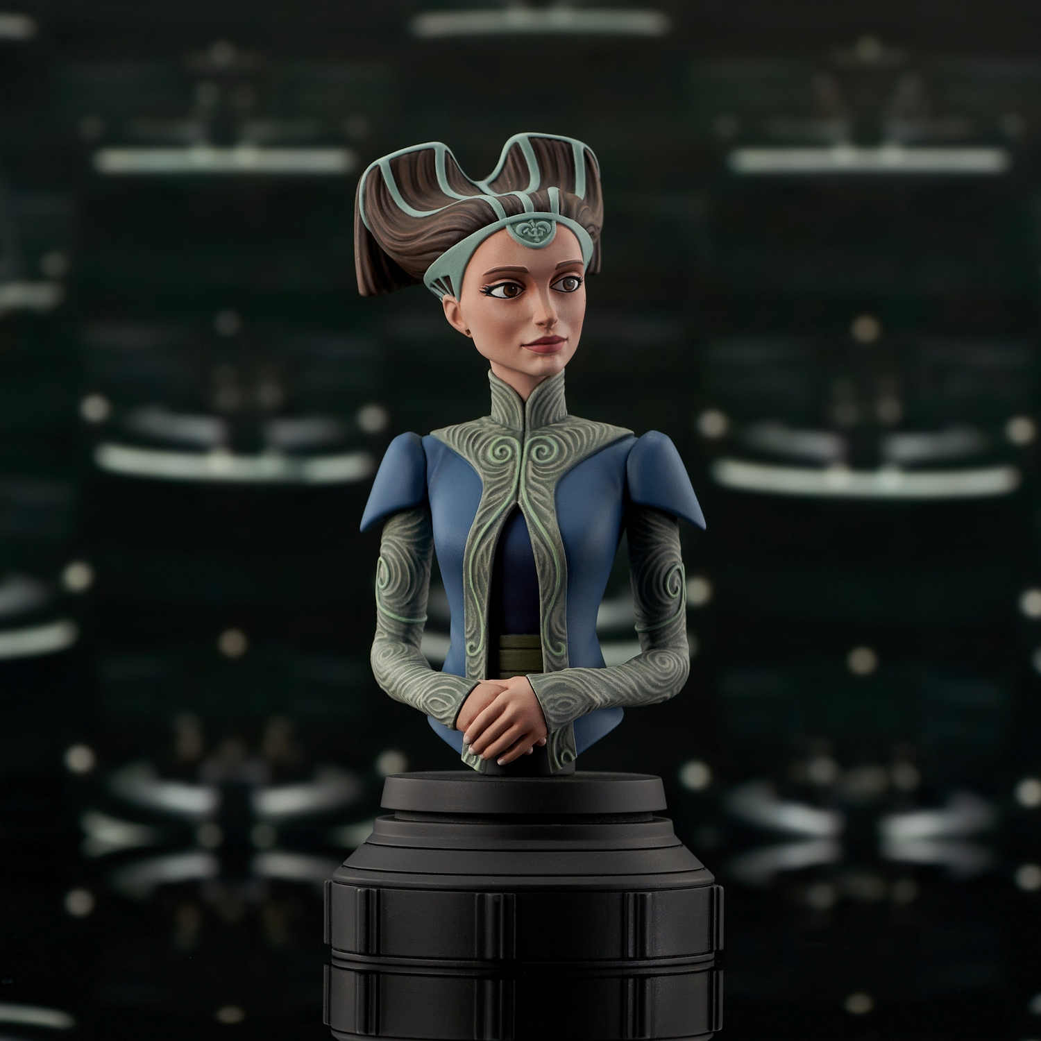 CW_PadmeAmidala_Bust_02.jpg