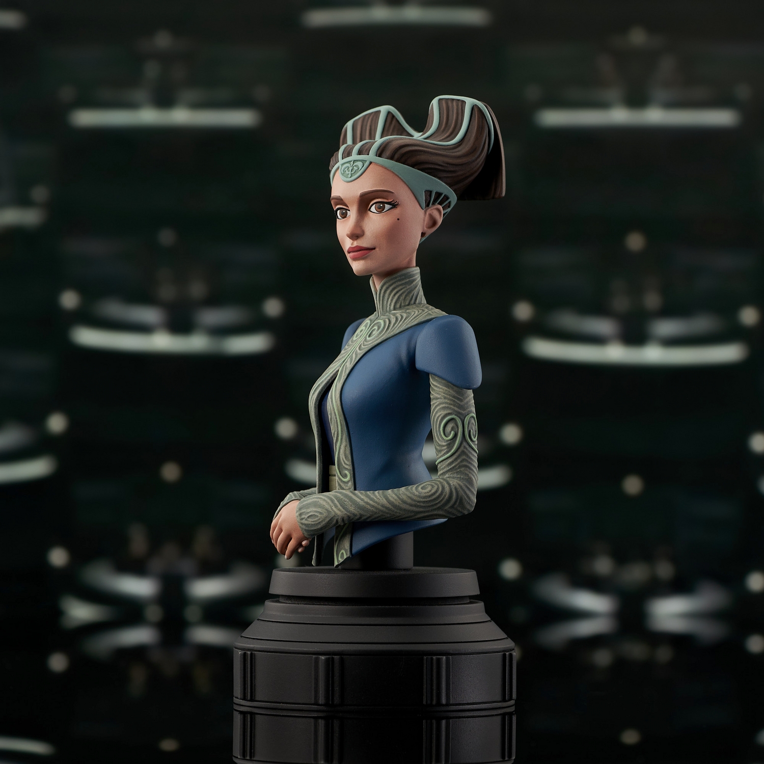 CW_PadmeAmidala_Bust_03.jpg