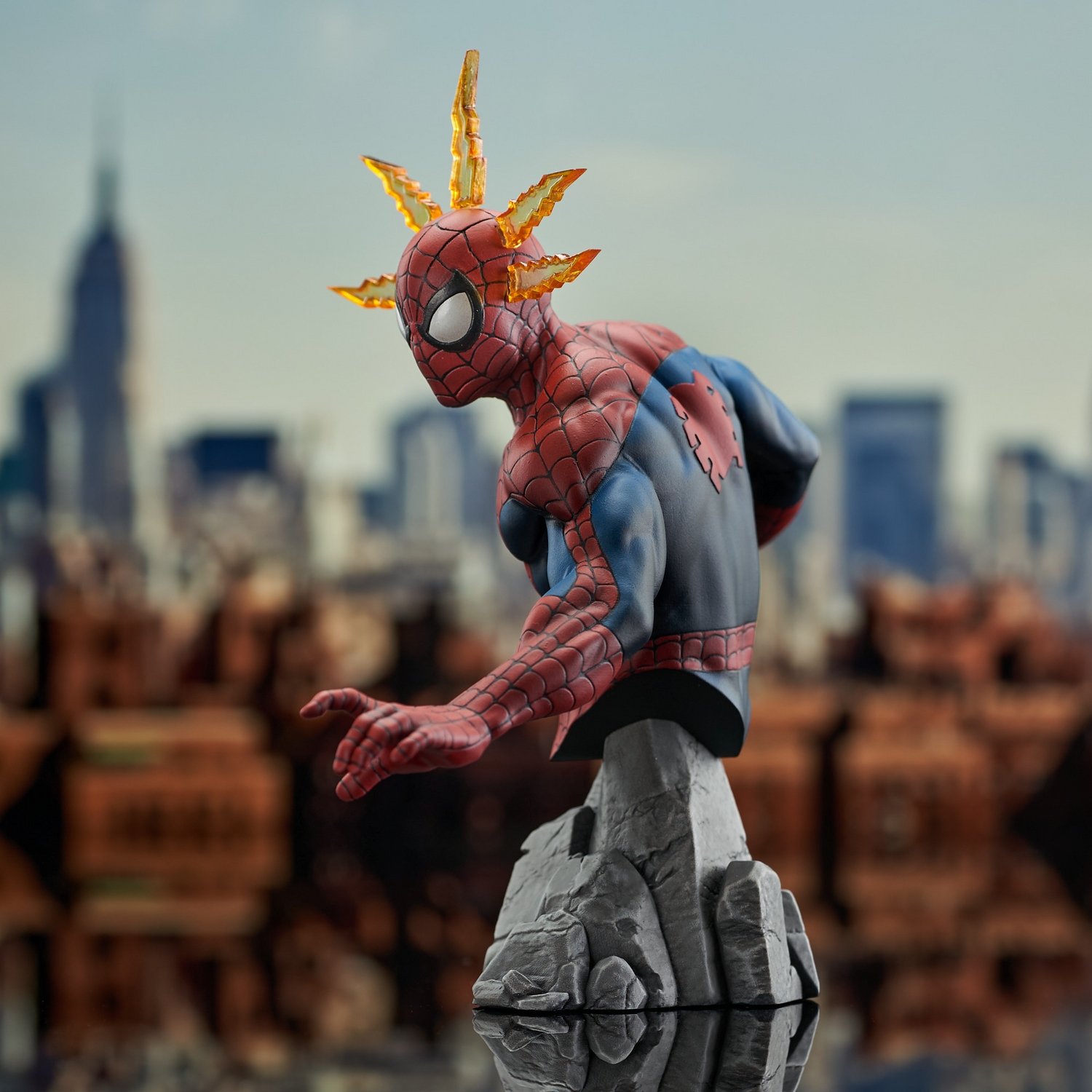 Marvel_Spidey_Bust_03 (1).jpg