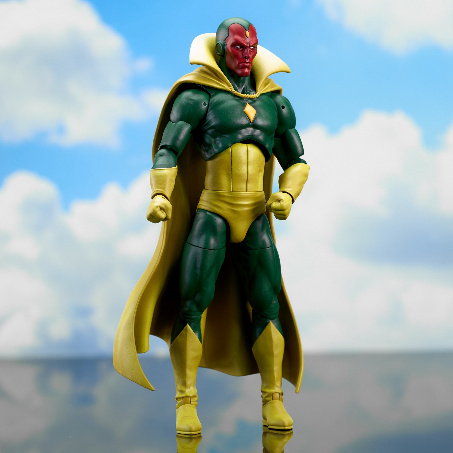 Marvel_Vision_ActionFigure_08.jpg