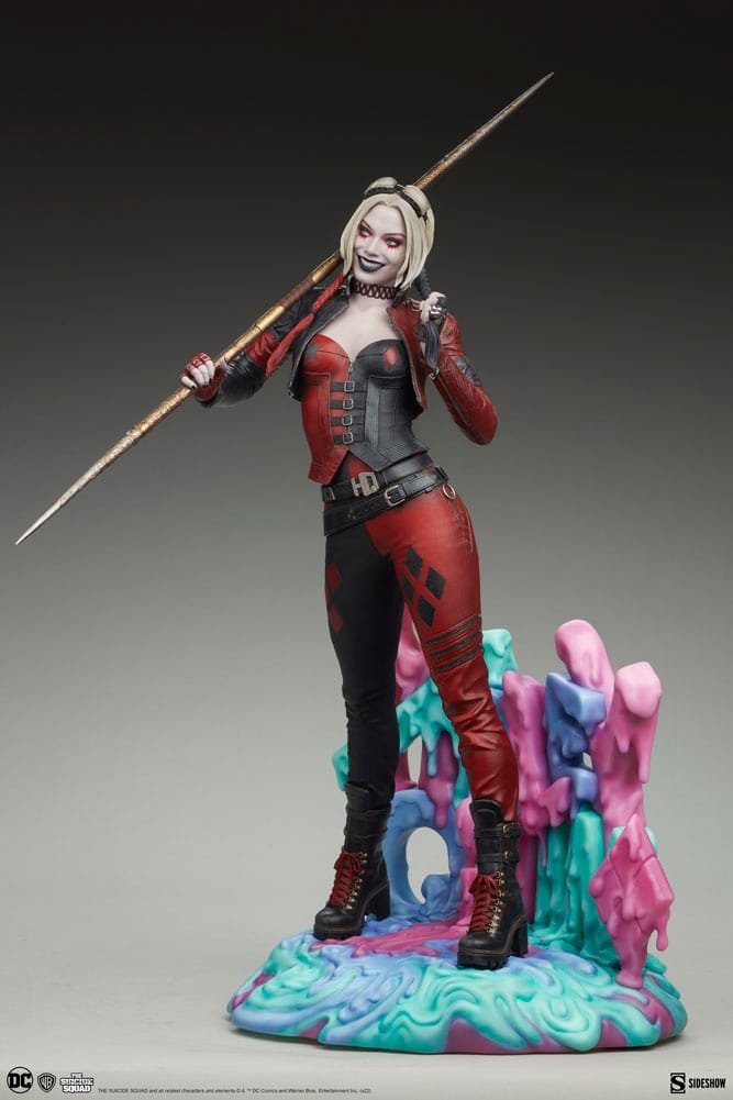 harley-quinn-premium-format-figure_dc-comics_gallery_632e34a57a89c.jpg