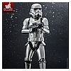 stormtrooper-chrome-version_star-wars_gallery_62f53b83e75b4.jpg