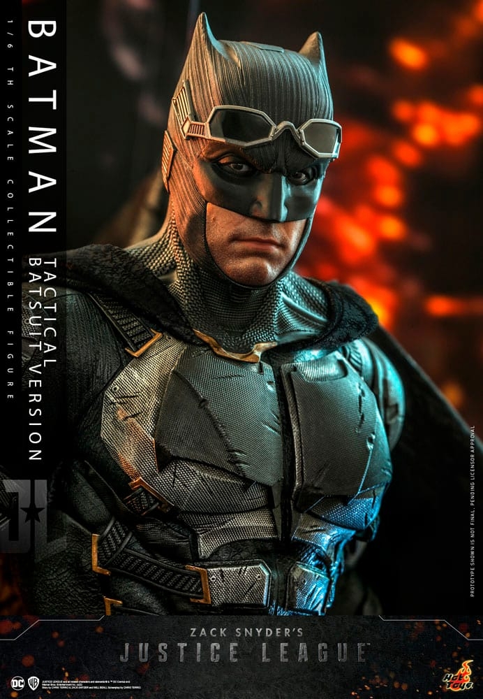 batman-tactical-batsuit-version_dc-comics_gallery_6323a7abb9bae.jpg