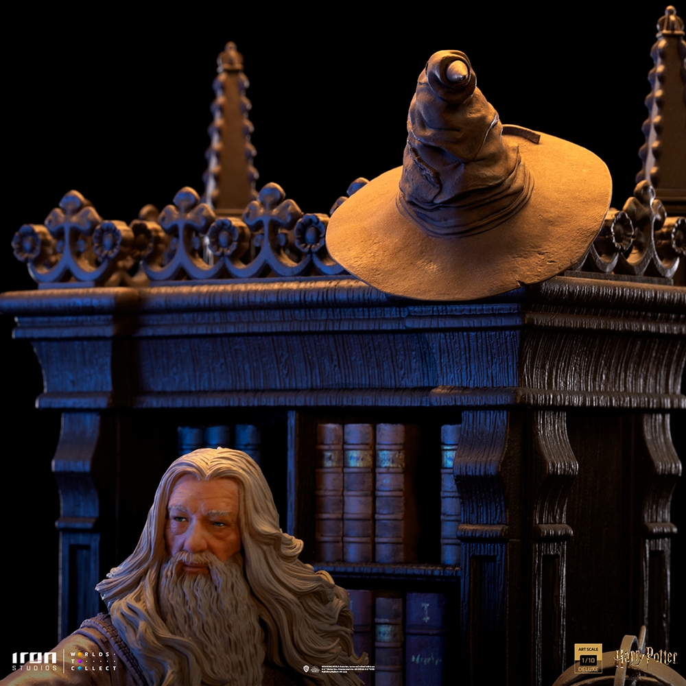 Dumbledore-Deluxe-IS_09.jpg
