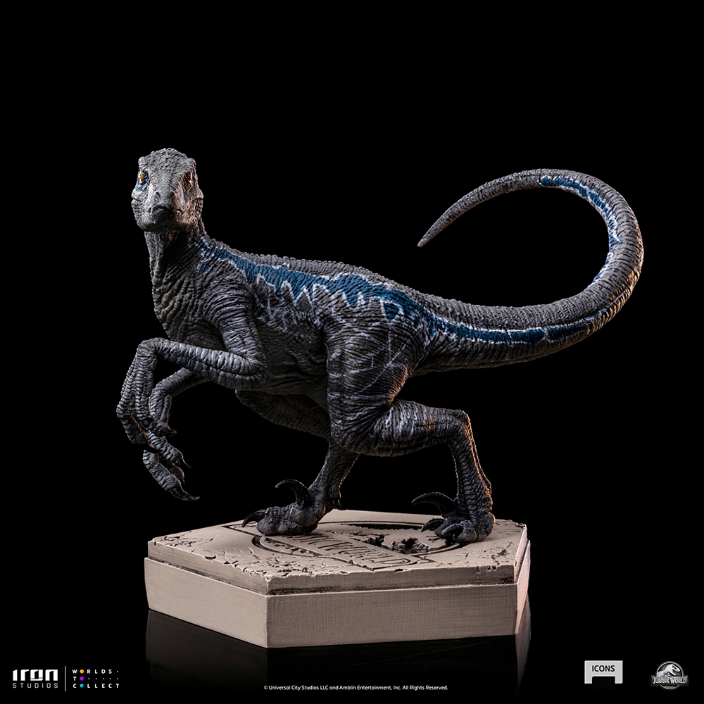 Velociraptor-Blue B-IS_01.jpg